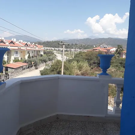 هيرا بيتش هوتل جي سي آر *