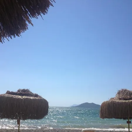 Hotell Hera Beach Hotel Gcr